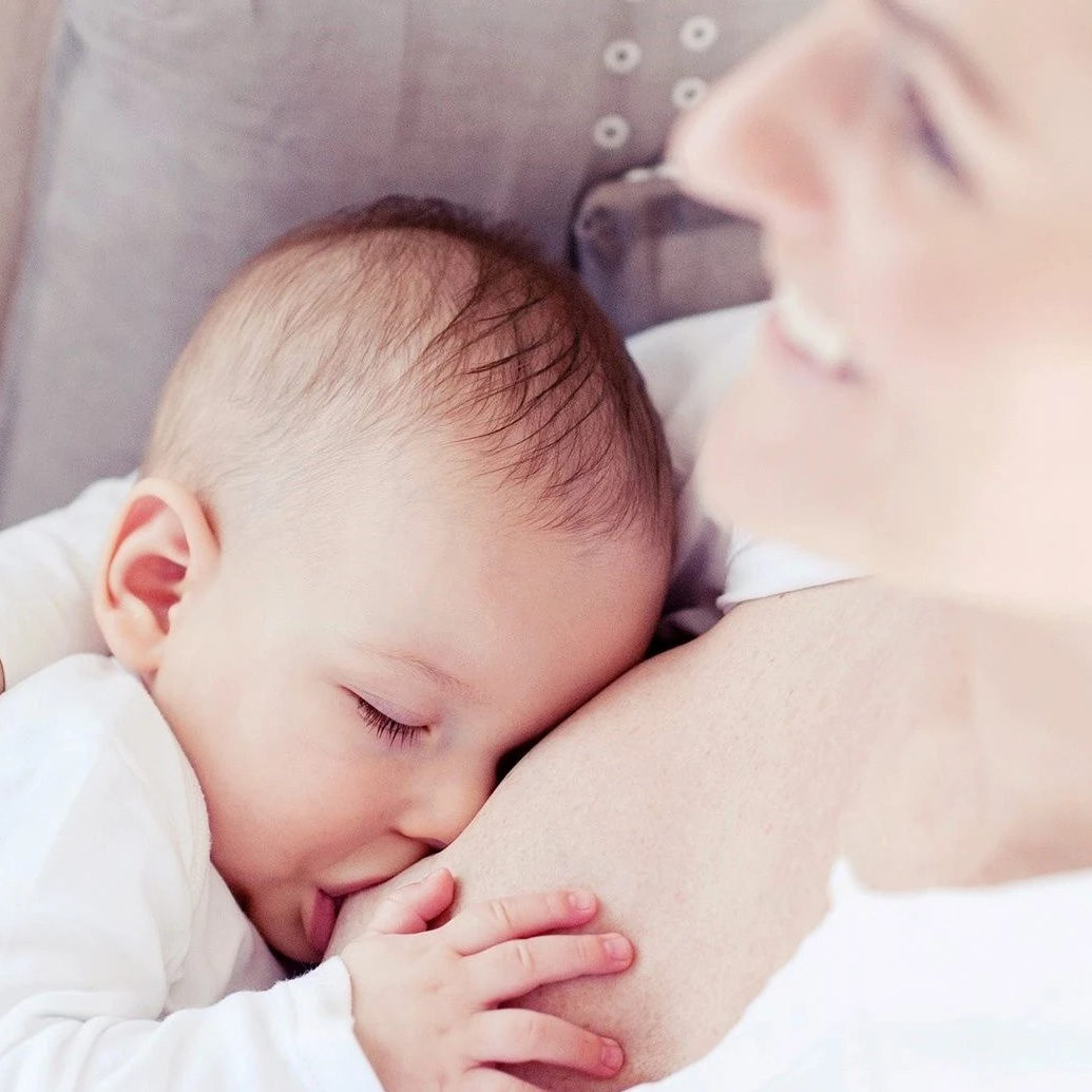 breastsleeping